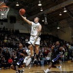 HU Men’s Basketball Holds Off Ouachita Baptist, Bisons Win Fifth Straight