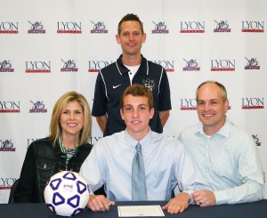 Christian Castro signs with Lyon College Soccer