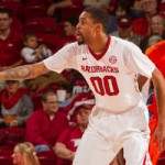 Slow Start Gives Way to #Fastest20 in Second Half For Hogs