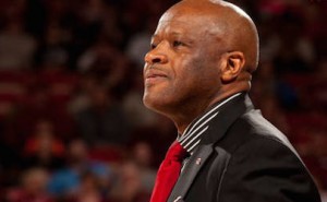 Mike Anderson has razorback freight train moving