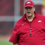 Jim Harris: Hogs Need No Fan Finger-Pointing Now